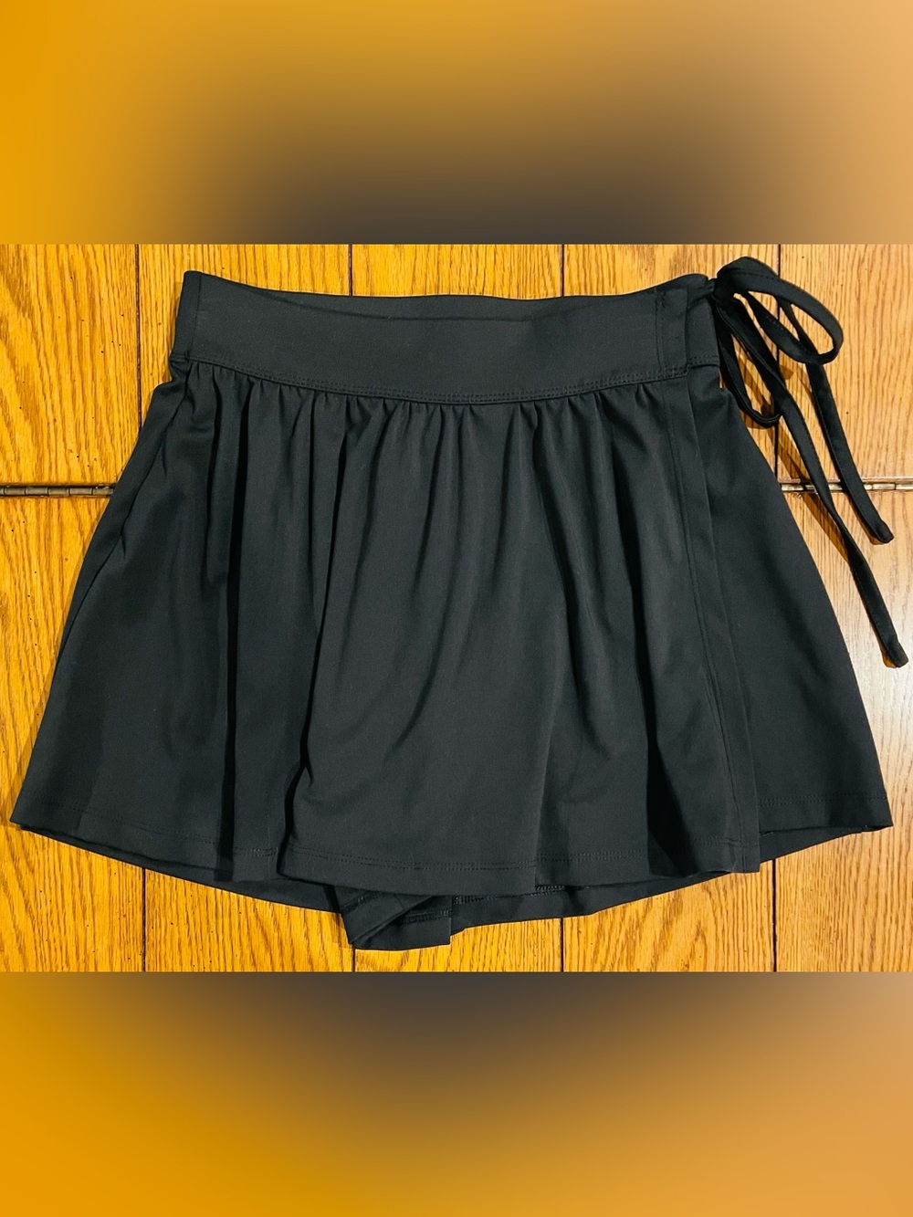 Madewell Flex Wrap Skort, small, black, wrap tie closure, built on shorts